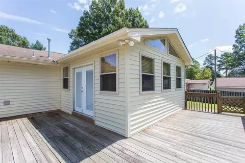 2555 Ardsley Dr, Durham, NC 27704 photo 8