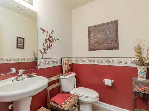 3 Duck Pond Ct, Durham, NC 27703 photo 7