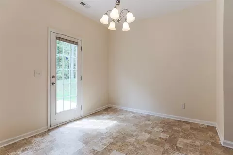 1104 Golden Eagle Dr, Durham, NC 27704 photo 8