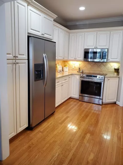 110 Schaffer Close, Cary, NC 27518 photo 2