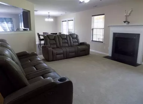 801 Pebblestone Dr, Durham, NC 27703 photo 3