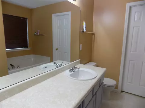 801 Pebblestone Dr, Durham, NC 27703 photo 12
