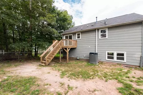 3901 Tyne Dr, Durham, NC 27703 photo 14