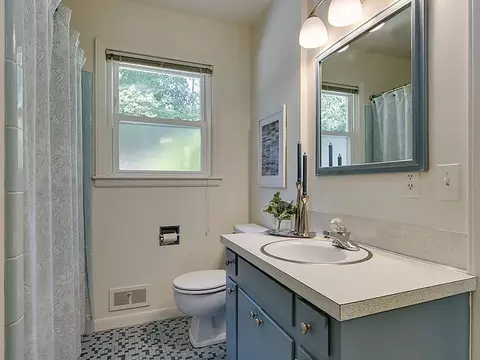 2300 Whitley Dr, Durham, NC 27707 photo 22