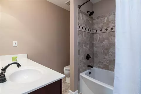 4811 Mistletoe Ln, Durham, NC 27703 photo 29