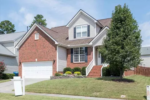 4811 Mistletoe Ln, Durham, NC 27703 photo 2
