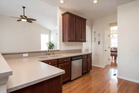 4811 Mistletoe Ln, Durham, NC 27703 photo 17
