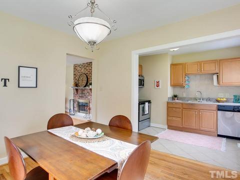 2415 State St, Durham, NC 27704 photo 8