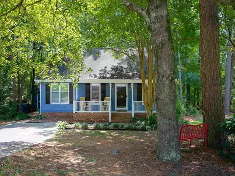 4 Christopher Ct, Durham, NC 27704 photo 4