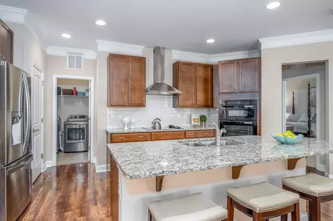 434 Plainview Ave, Raleigh, NC 27604 photo 6