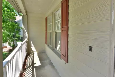 23 Bridgeport Dr, Durham, NC 27713 photo 3