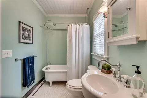 1001 Edith St, Durham, NC 27705 photo 11