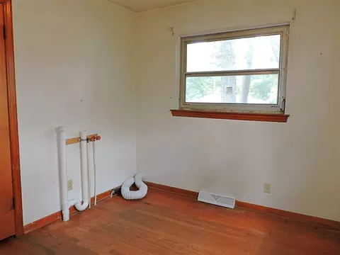 724 Lindley Dr, Durham, NC 27703 photo 15