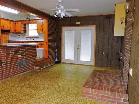724 Lindley Dr, Durham, NC 27703 photo 8