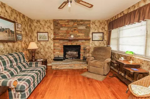 4041 Brogden Rd, Smithfield, NC 27577 photo 5