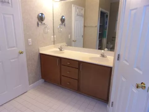 1827 Grady Dr, Durham, NC 27712 photo 12
