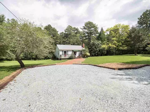3920 Cole Mill Rd, Durham, NC 27712 photo 2