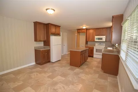 214 Compton St, Clayton, NC 27520 photo 4