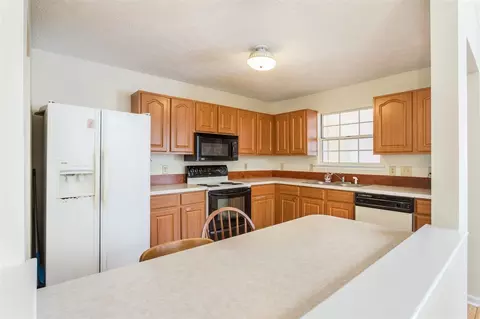 5804 Hadrian Dr, Durham, NC 27703 photo 7