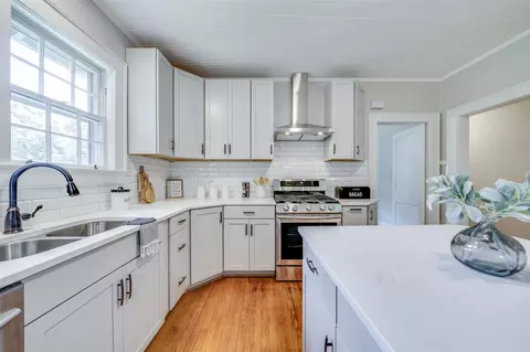 100 W Delafield Ave, Durham, NC 27704 photo 12