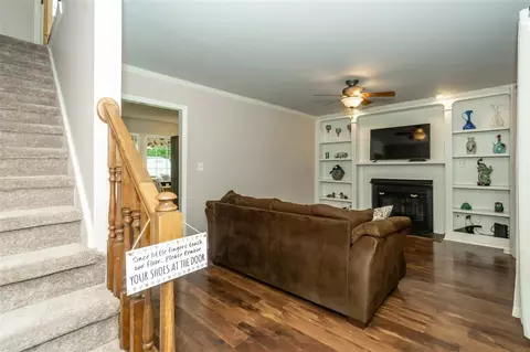 7901 River Dare Ave, Youngsville, NC 27596 photo 6
