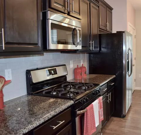 628 Hiddenbrook Dr, Durham, NC 27703 photo 11