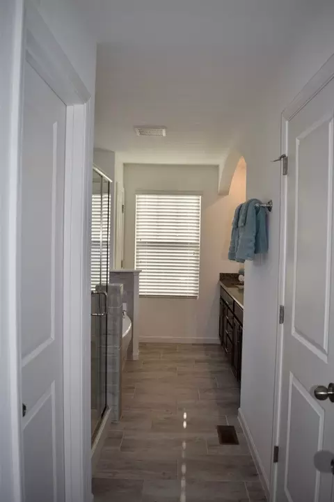 628 Hiddenbrook Dr, Durham, NC 27703 photo 22