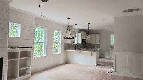 713 Lee St, Durham, NC 27701 photo 2