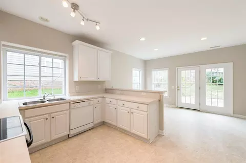 4 Newgate Ct, Durham, NC 27713 photo 6