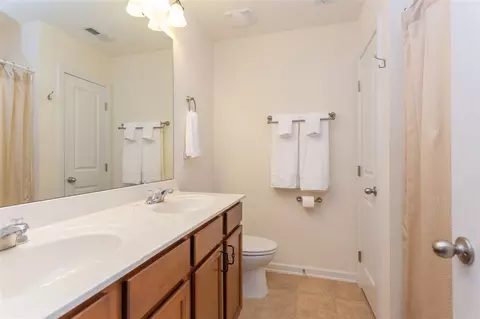 9 Faircroft Ct, Durham, NC 27703 photo 17