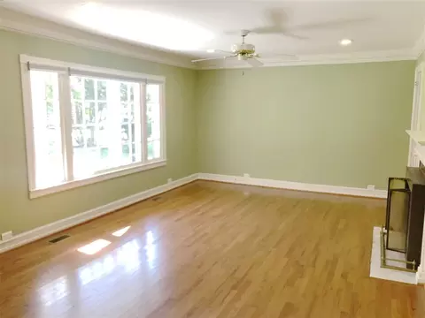 7 Hawthorne Dr, Durham, NC 27712 photo 5