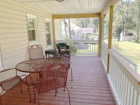 7 Hawthorne Dr, Durham, NC 27712 photo 9