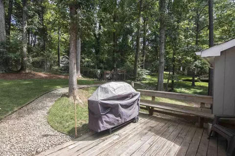 7408 Post Oak Dr, Raleigh, NC 27615 photo 9
