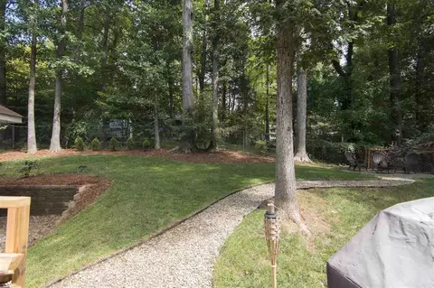 7408 Post Oak Dr, Raleigh, NC 27615 photo 6