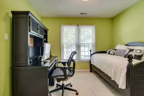 19 Forest Oaks Dr, Durham, NC 27705 photo 6