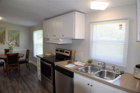 161 E Abbey Ct, Smithfield, NC 27577 photo 9