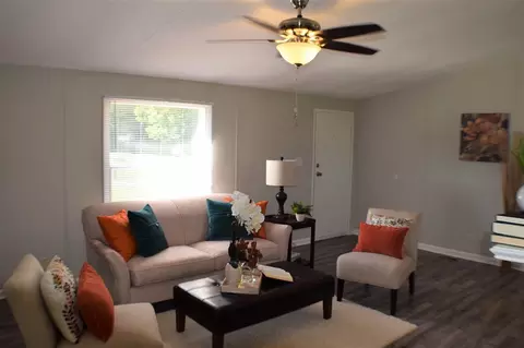 161 E Abbey Ct, Smithfield, NC 27577 photo 5