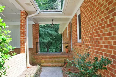 3909 Hope Valley Rd, Durham, NC 27707 photo 3