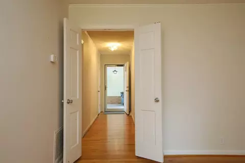 3909 Hope Valley Rd, Durham, NC 27707 photo 4
