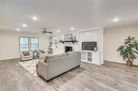 5204 Pine Way, Durham, NC 27712 photo 21