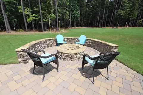 1620 Hidden Leaf Ct, Raleigh, NC 27606 photo 23