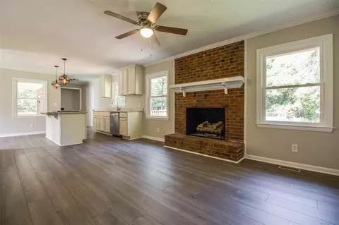 6254 Old Fairground Rd, Benson, NC 27504 photo 9
