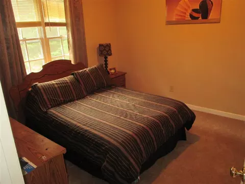 4 Dandywood Ln, Durham, NC 27713 photo 9