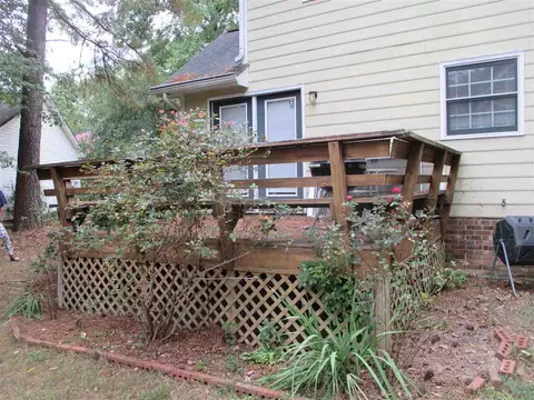 4 Dandywood Ln, Durham, NC 27713 photo 3