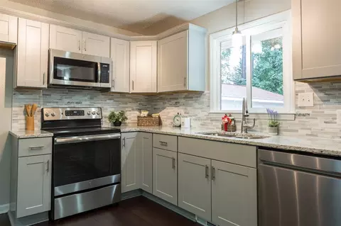 1103 Edgebrook Dr, Garner, NC 27529 photo 7