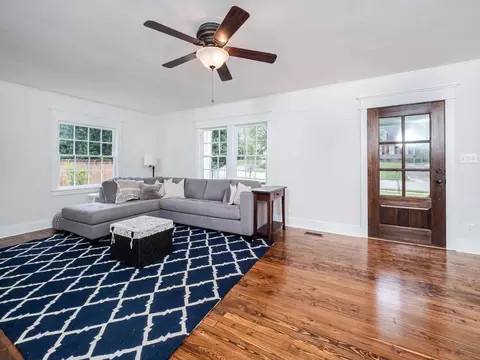 302 Hunter St, Apex, NC 27502 photo 4