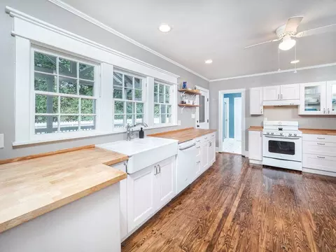 302 Hunter St, Apex, NC 27502 photo 6