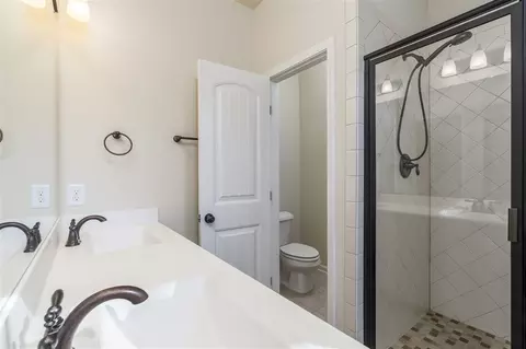 220 Chestnut Oak Pl, Durham, NC 27704 photo 5