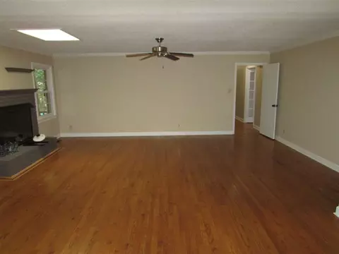 27 Kitchner Ct, Durham, NC 27705 photo 9