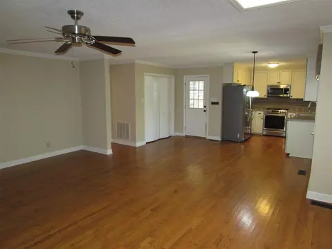27 Kitchner Ct, Durham, NC 27705 photo 6